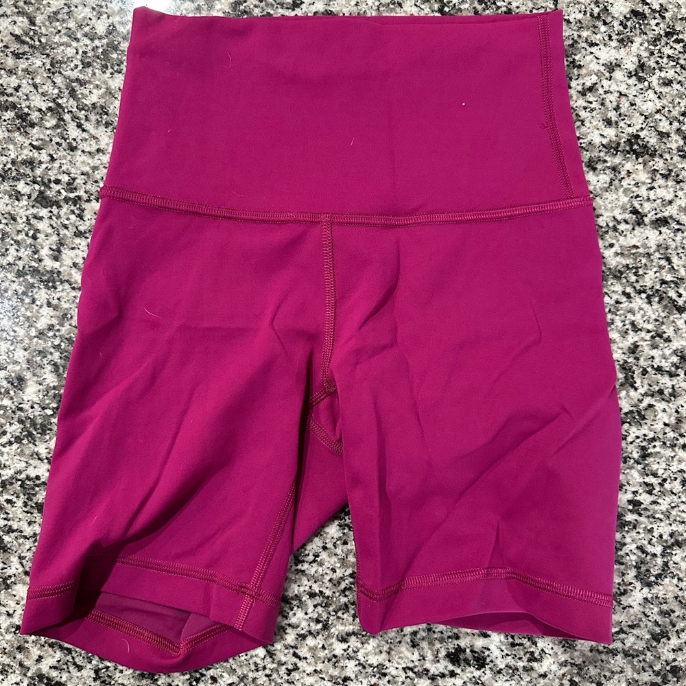 lululemon cranberry Biker shorts